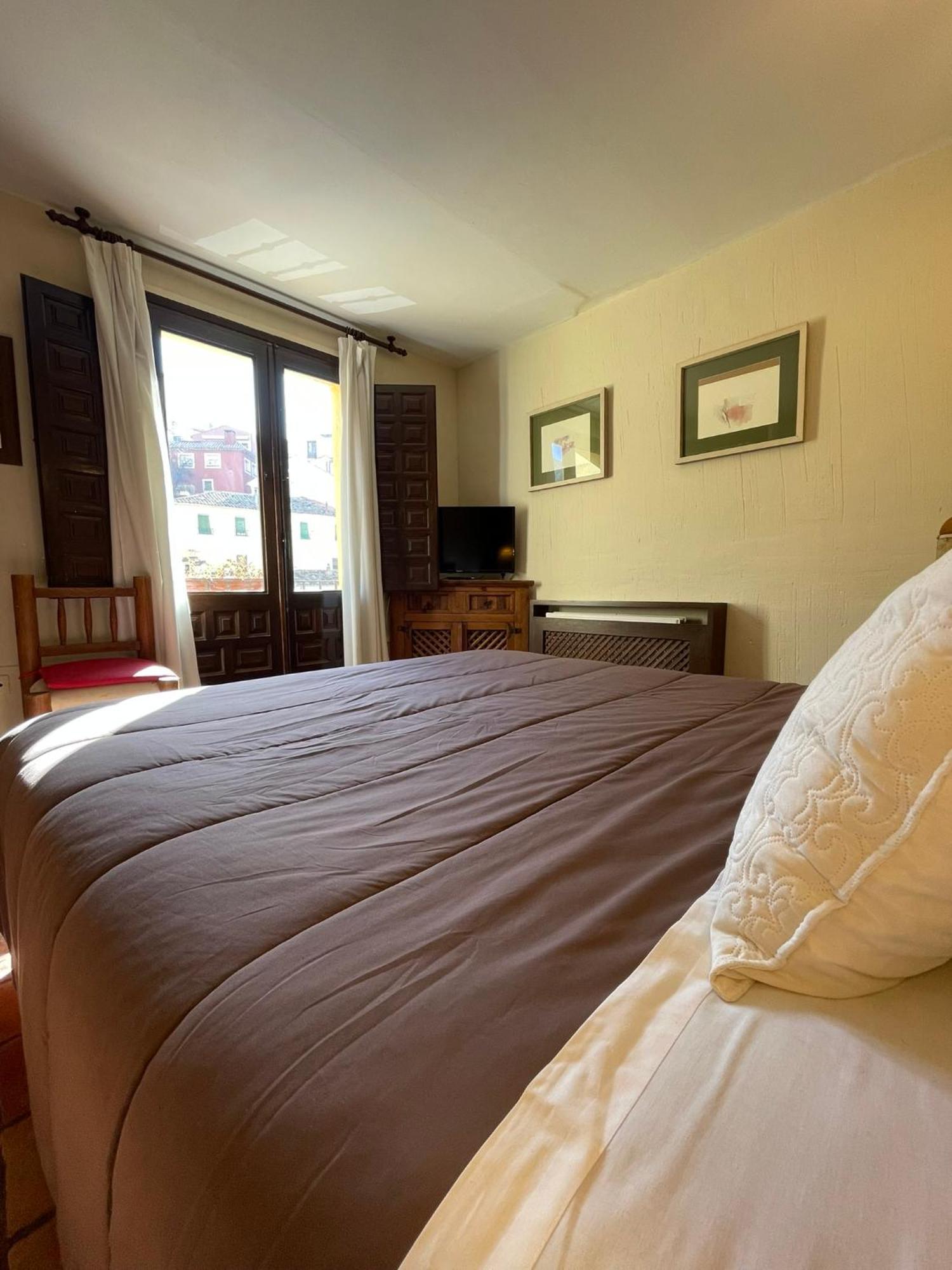 Hostal Posada Huecar เกว็งกา ภายนอก รูปภาพ