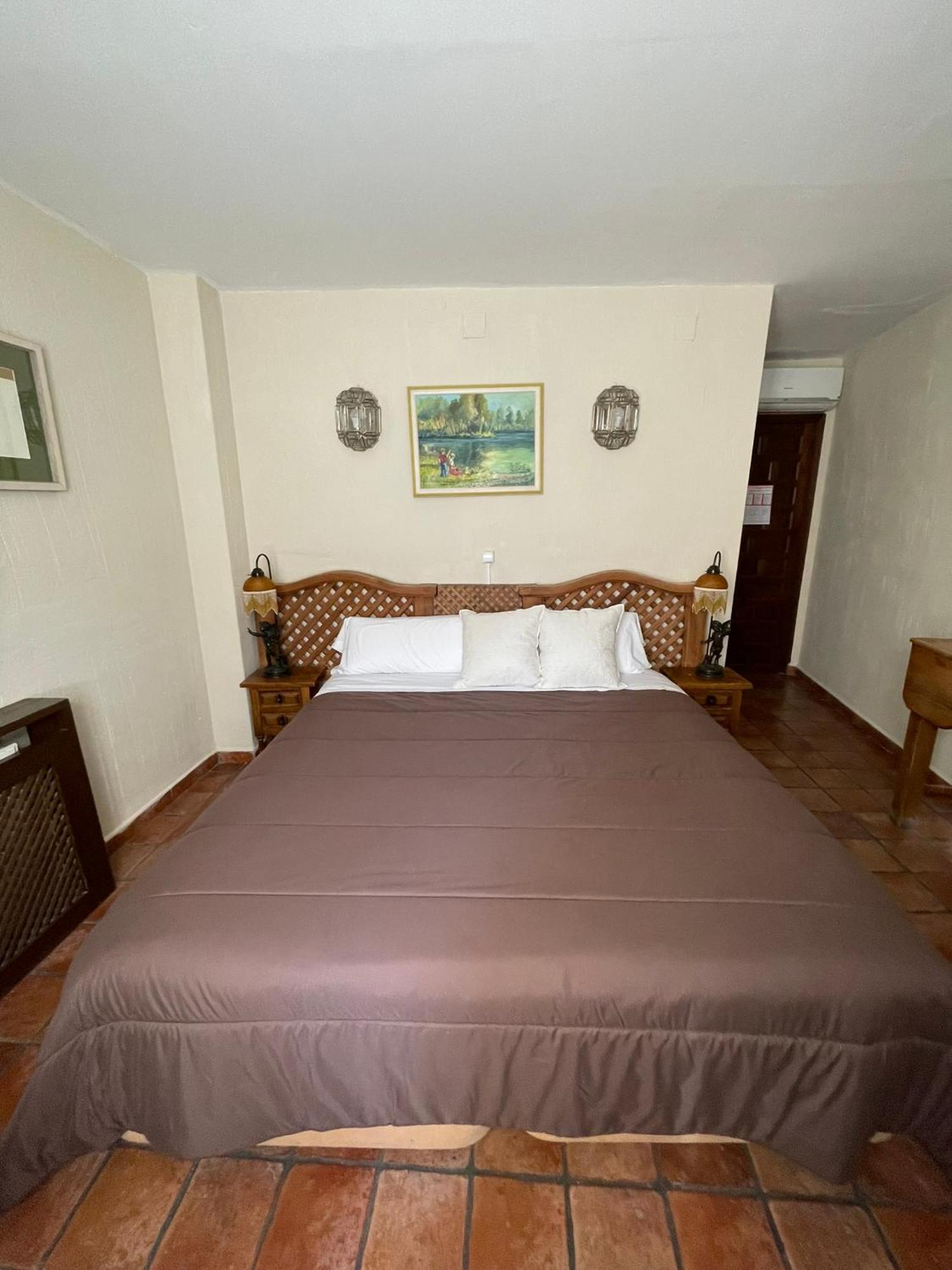 Hostal Posada Huecar เกว็งกา ภายนอก รูปภาพ