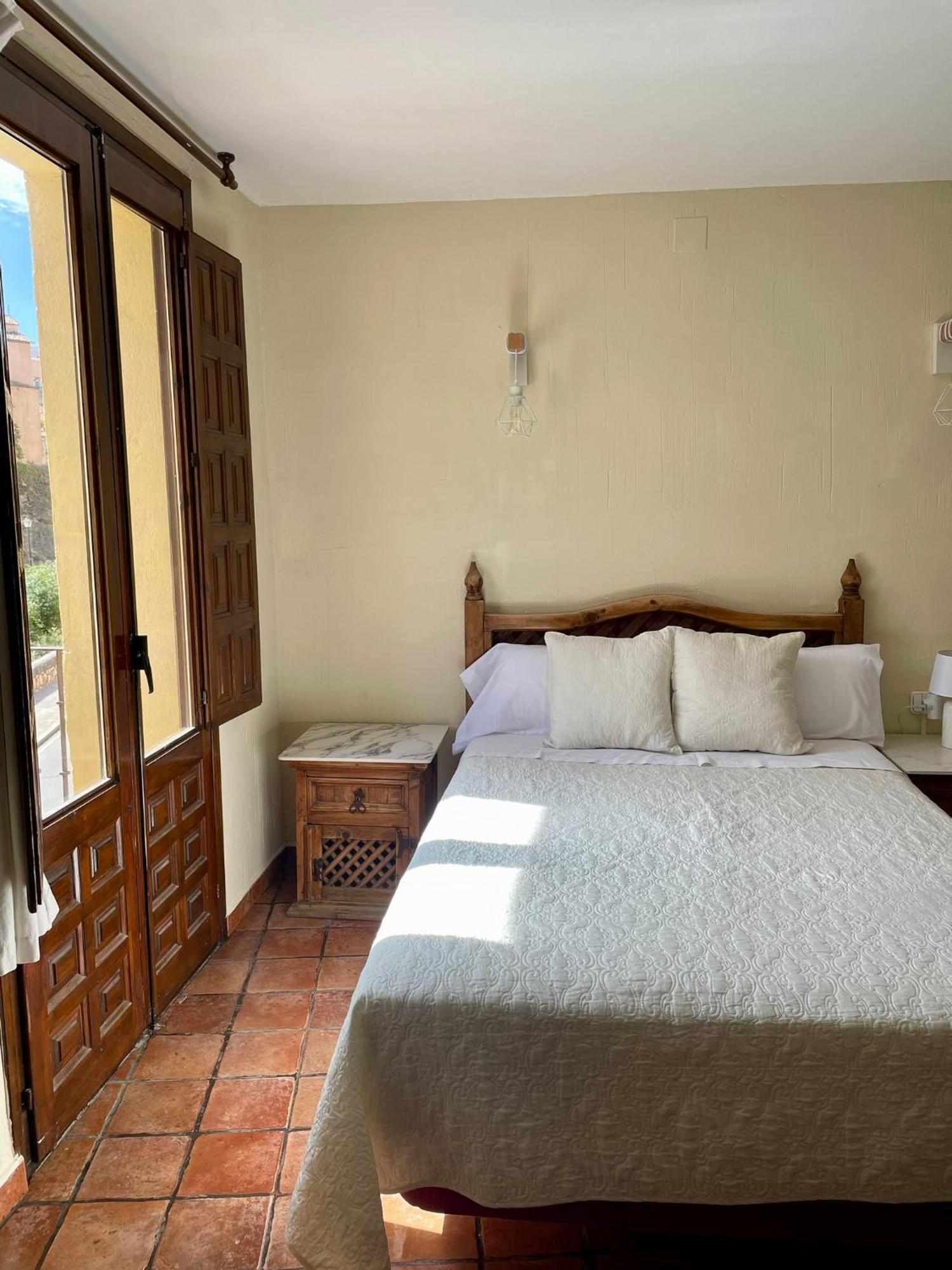 Hostal Posada Huecar เกว็งกา ภายนอก รูปภาพ